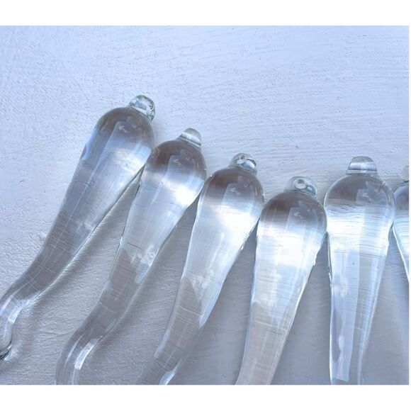 NEW! Set of 8 Handmade 6" Clear Glass Icicle Ornaments - Picture 6 of 8